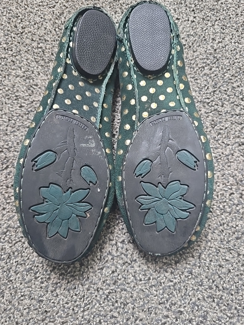 Born Crown Ballet Flats Womens 6 DarkGreen Suede Gold Spotted Round Toe Slip On - Picture 5 of 11